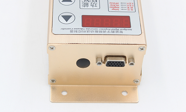 SDVC32-S数字调频直线振动控制器